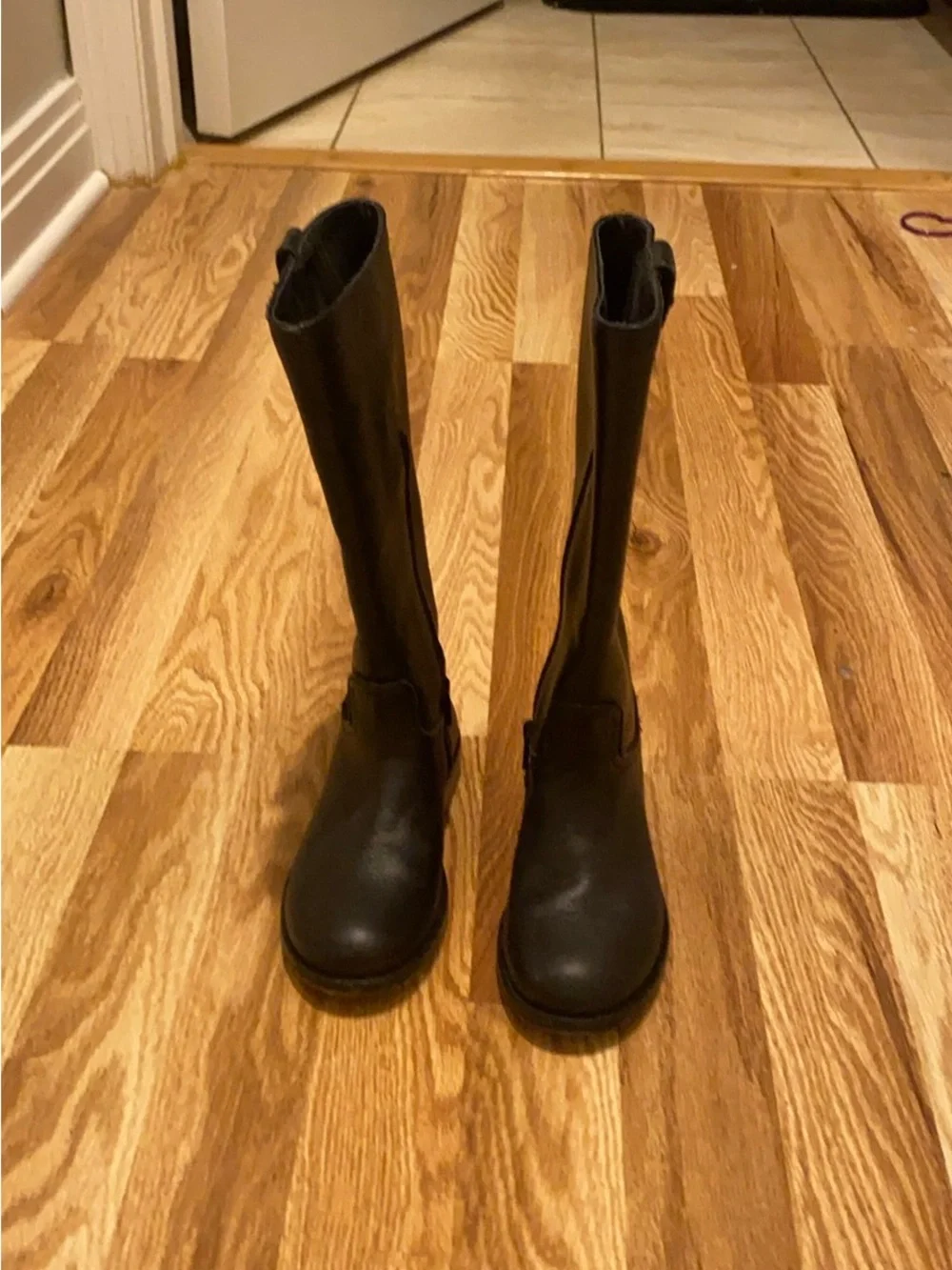 Gucci kids Black Leather Mid-Calf Boots with Gold G Logo Accent
